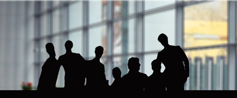 Магазин мужских классических костюмов в Екатеринбурге для жениха на свадьбу